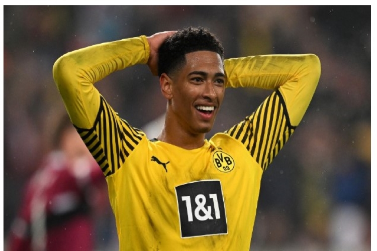 Jude Bellingham ของ Borussia Dortmund ‘ไม่ผลักดันให้ย้าย’ ในช่วงซัมเมอร์นี้